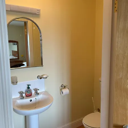 別荘 Number 1 Bank House