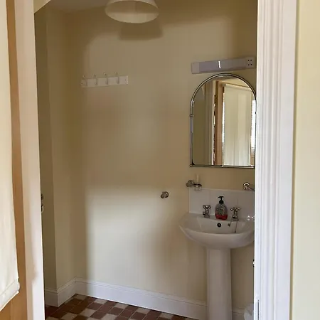 Number 1 Bank House Schull