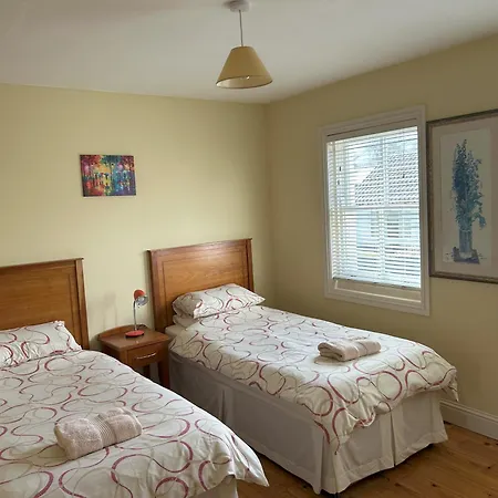 Number 1 Bank House * Schull