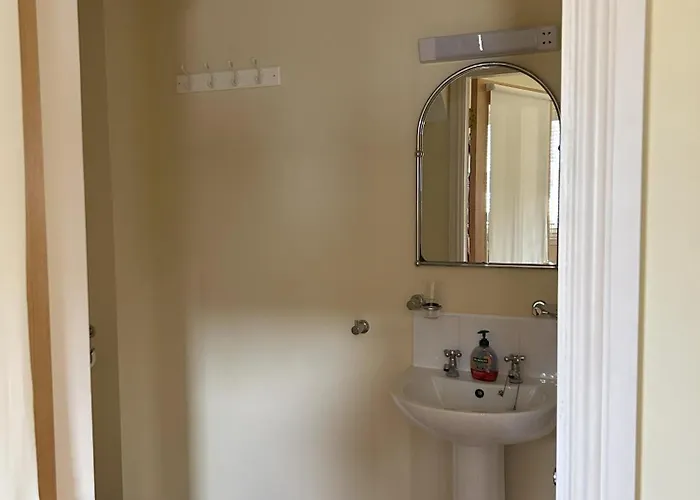 Number 1 Bank House Schull